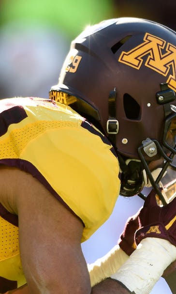 Gophers fend off Fighting Illini, 32-23